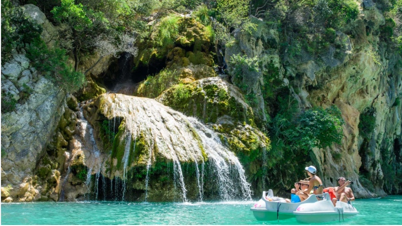 Pédalo dans les Gorges du Verdon